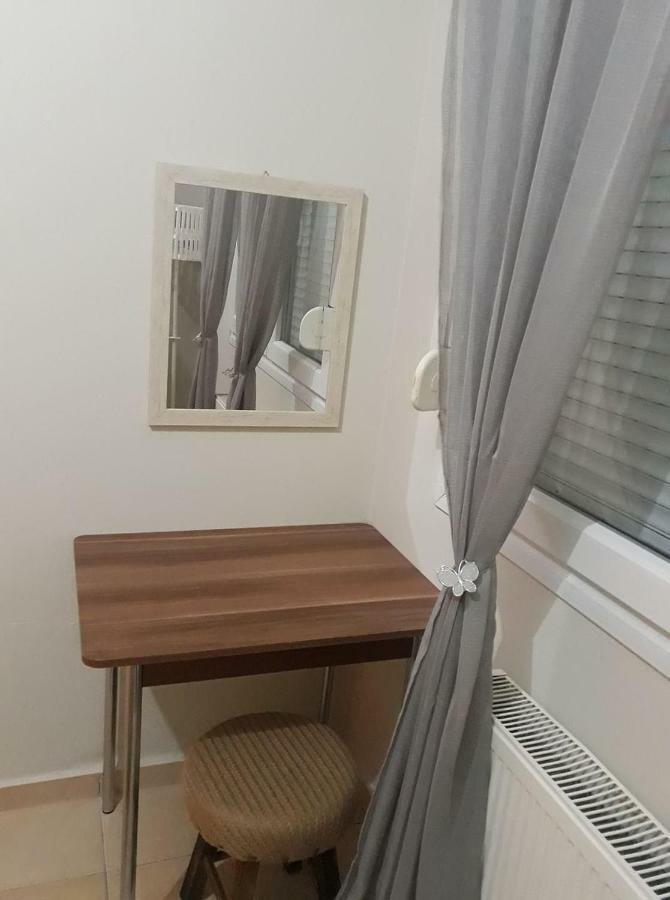 Tassos Apartman Néa Mihanióna Kültér fotó