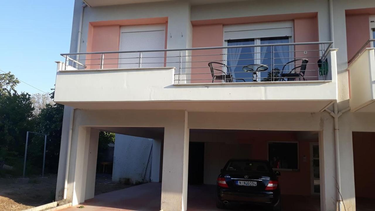 Tassos Apartman Néa Mihanióna Kültér fotó